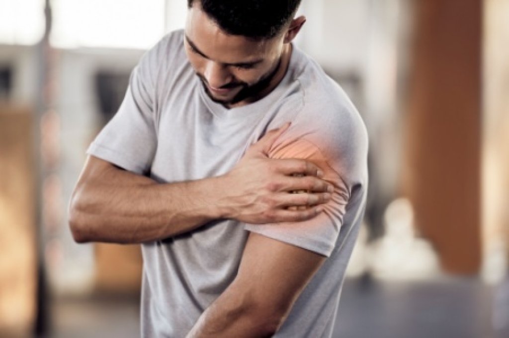 Causes and Symptoms of Shoulder Pain